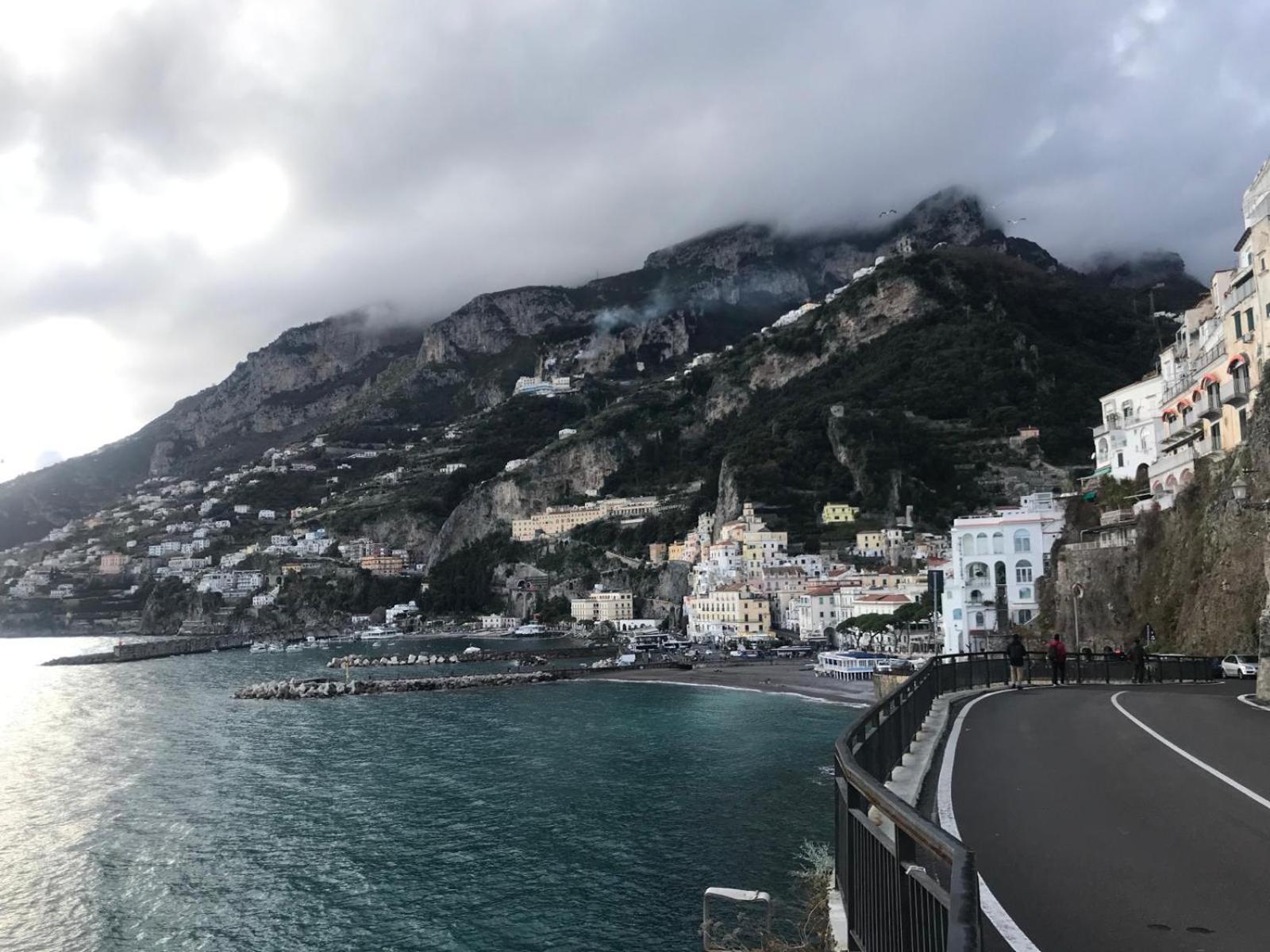 That'S Atrani, Amalfi Coast Beach Front Apartment Luaran gambar